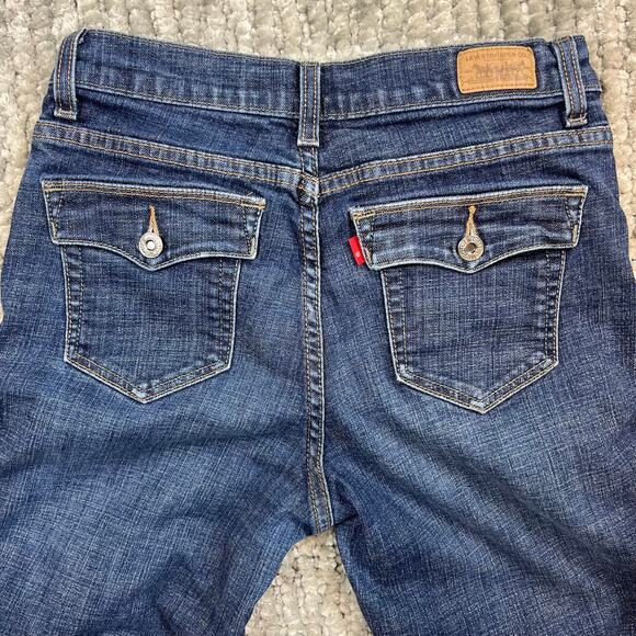 Woman's Levi’s Perfectly Slimming 512 Bootcut Blue Jeans Size 10M Medium‎ Wash - Picture 3 of 14